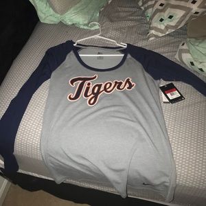 Detroit Tigers shirt